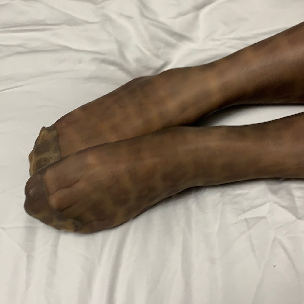 Sheer leopard print pantyhose